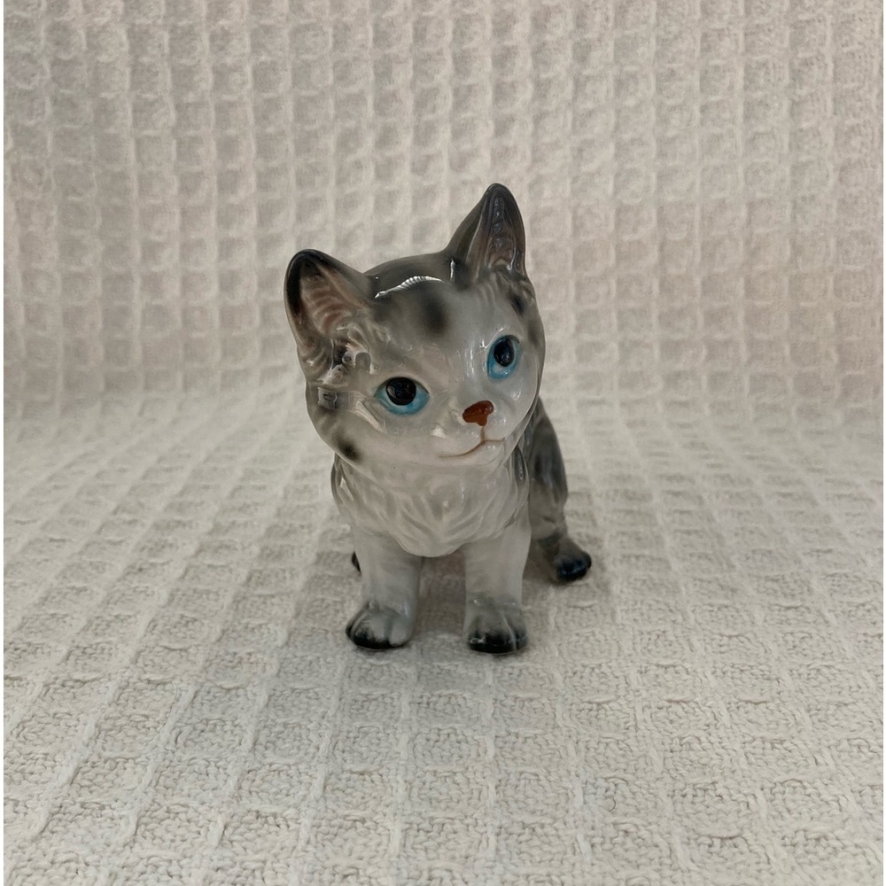 Lefton Vintage Striped Cat Marked Korea